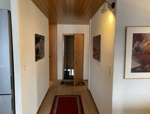 Apartment | Reception