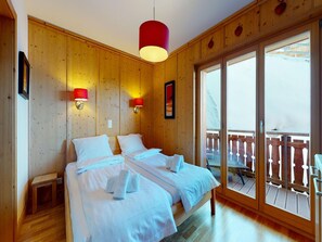 Appartement | 3 chambres, ameublement personnalisé, draps fournis