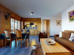 Apartment | Living room - Apartment Surrounded With Nature (Veysonnaz)