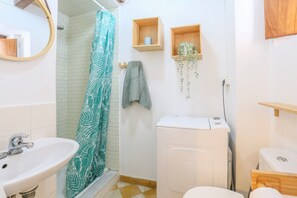 Bathroom - Alameda De Hercules - Apartment In Sevilla (Seville)