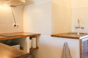 Private kitchen | Highchair - Alameda De Hercules - Apartment In Sevilla (Seville)