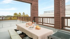 Basic Room, 2 Bedrooms (haedodi) | 1 bedroom, free WiFi - Gangreung Comichi Bada Pension (Gangneung)