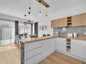 Villa | Cuisine privée | Chaise haute