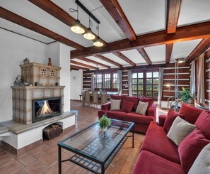 Villa | Living room - Beautiful Wellness Villa Near the Giant Mountains (Vidochov)