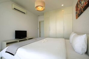 Superior Apartment, 1 Bedroom, Kitchen, City View | 3 bedrooms, desk, laptop workspace, blackout curtains