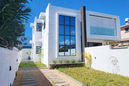 Independent 2 bedroom Apartment/House Sodnac Quatre Bornes Center of Mauritius