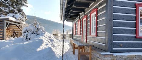 Huvila | Ulkopuoli