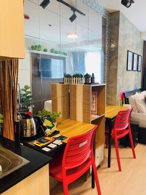 Apartment, 1 Schlafzimmer, barrierefrei, Stadtblick | Innenbereich