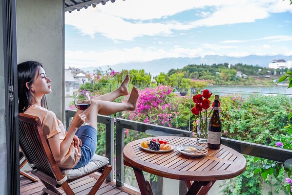 Doppelzimmer, eingeschränkter Seeblick | Ausblick vom Zimmer