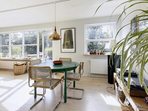 House | Dining - 4 Star Holiday Home in Millinge (Millinge)