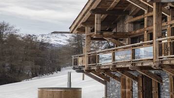 Chalet | Bahagian luar