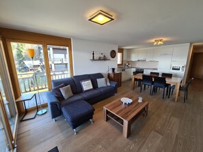 Apartment | Living room