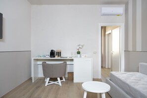 プレジデンシャル ルーム | リビング エリア | テレビ