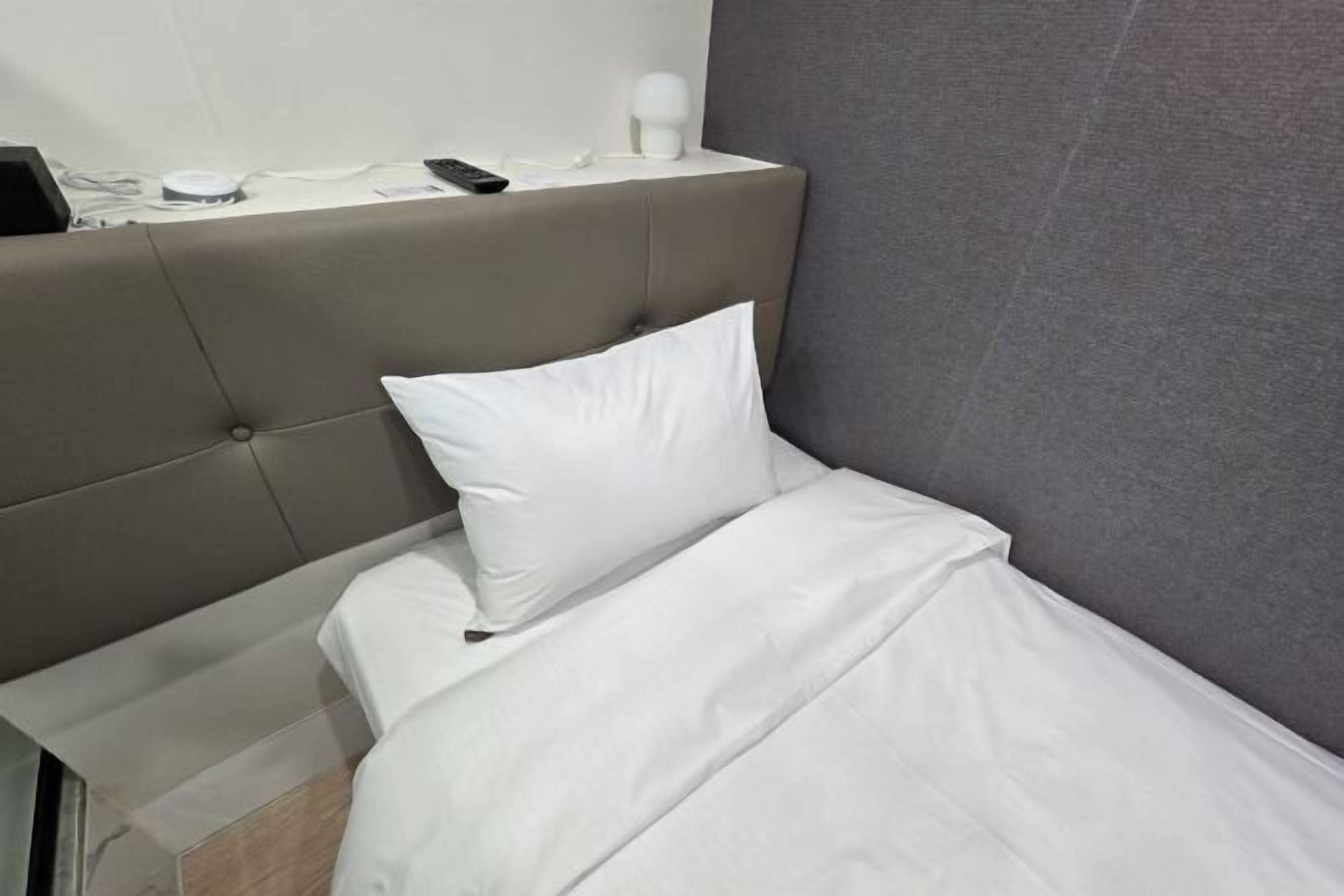 免费 WiFi、床单