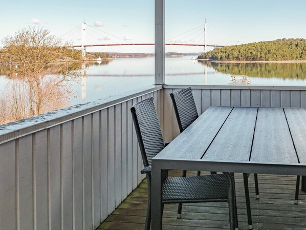 House | Exterior - 4 Star Holiday Home in Tjorn (Myggenäs)