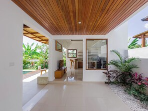 Villa, 2 Bedrooms, Pool View | Private kitchen | Microwave, stovetop, toaster, cookware/dishes/utensils - Casa Mahesa Villas (Ubud)