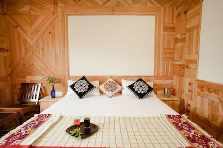 华丽套房, 阳台 | 1 多间卧室、免费 WiFi