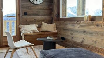 Chalet | 5 bilik tidur, dilengkapkan perabot secara berasingan