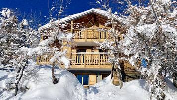 Chalet | Bahagian luar