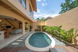 Outdoor pool - Casa Sana Uluwatu (Pecatu)