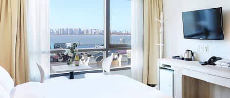 Half Ocean View Twin Room