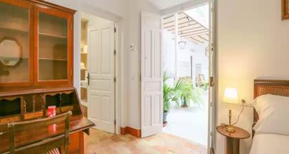 Posada De La Casa Del Pintor Hab. Malaga - Hotel