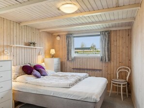 3 bedrooms, internet