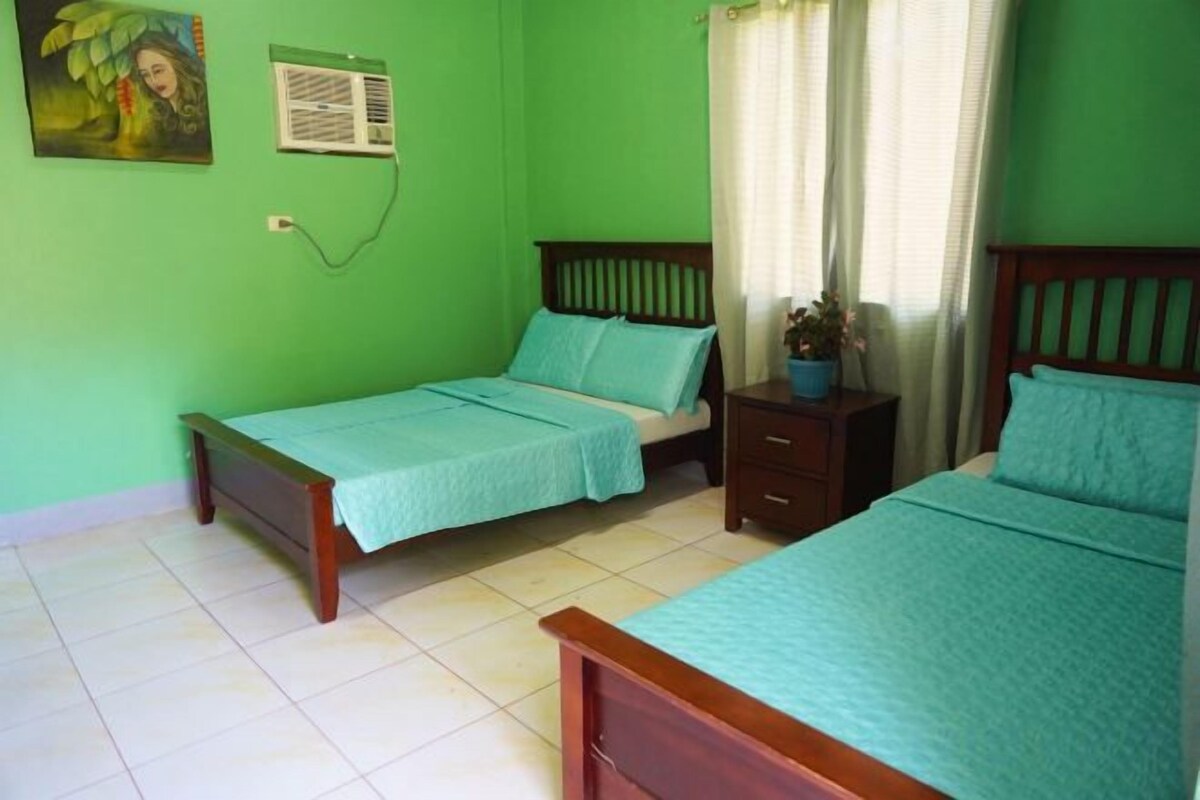 Desk, bed sheets