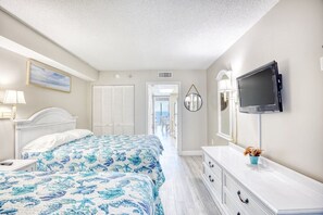 1 bedroom, desk, iron/ironing board, free WiFi