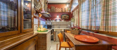 Apartment, Hill View | Private kitchen