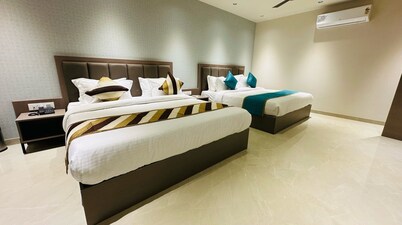 HOTEL SHREE JI INN