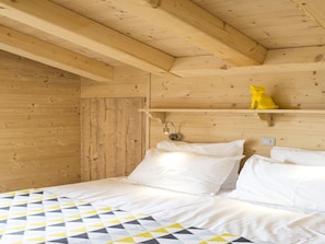 Chalet | 4 chambres, ameublement unique, fer et planche à repasser