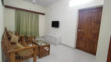 Apartament Comfort | Sala d'estar | Televisor