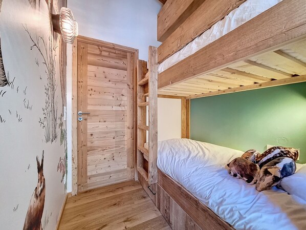 4 habitaciones, wifi gratis y ropa de cama