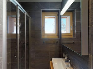 Apartment | Bathroom - Apartment for Larger Gatherings (Veysonnaz)
