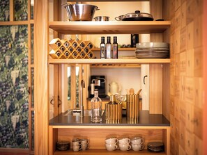 Mini-fridge, stovetop, dishwasher, espresso maker - Goldengel Suiten im Herzen von Kaltern (Caldaro Sulla Strada del Vino)