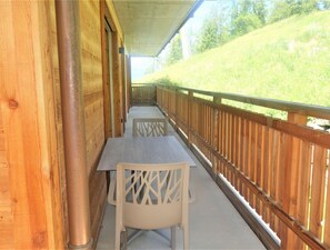 Apartment | Balcony - Pleasant Apartment With View (Veysonnaz)