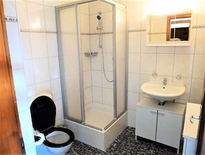 Apartment | Badezimmer