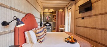 THE PINTA Boutique Hotel