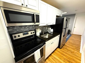 Apartment | 1 bedroom, Internet - Tilton Teacup 3rd Floor Walk up (Wilmington)