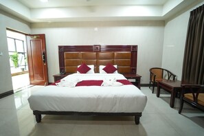 Standard Studio Suite - MAZUS URBAN EXPRESS (Mysore)