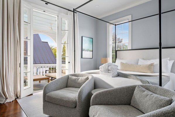11 bedrooms, iron/ironing board, WiFi, bed sheets