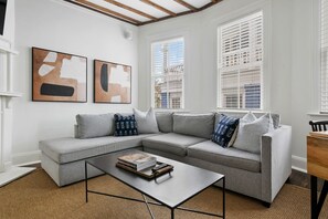 TV, offices - The Gardenia House | Sleeps 20 | Multi-Unit Rental (Charleston)