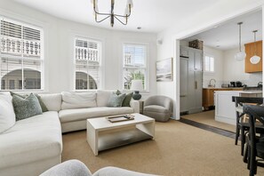 TV, offices - The Gardenia House | Sleeps 20 | Multi-Unit Rental (Charleston)