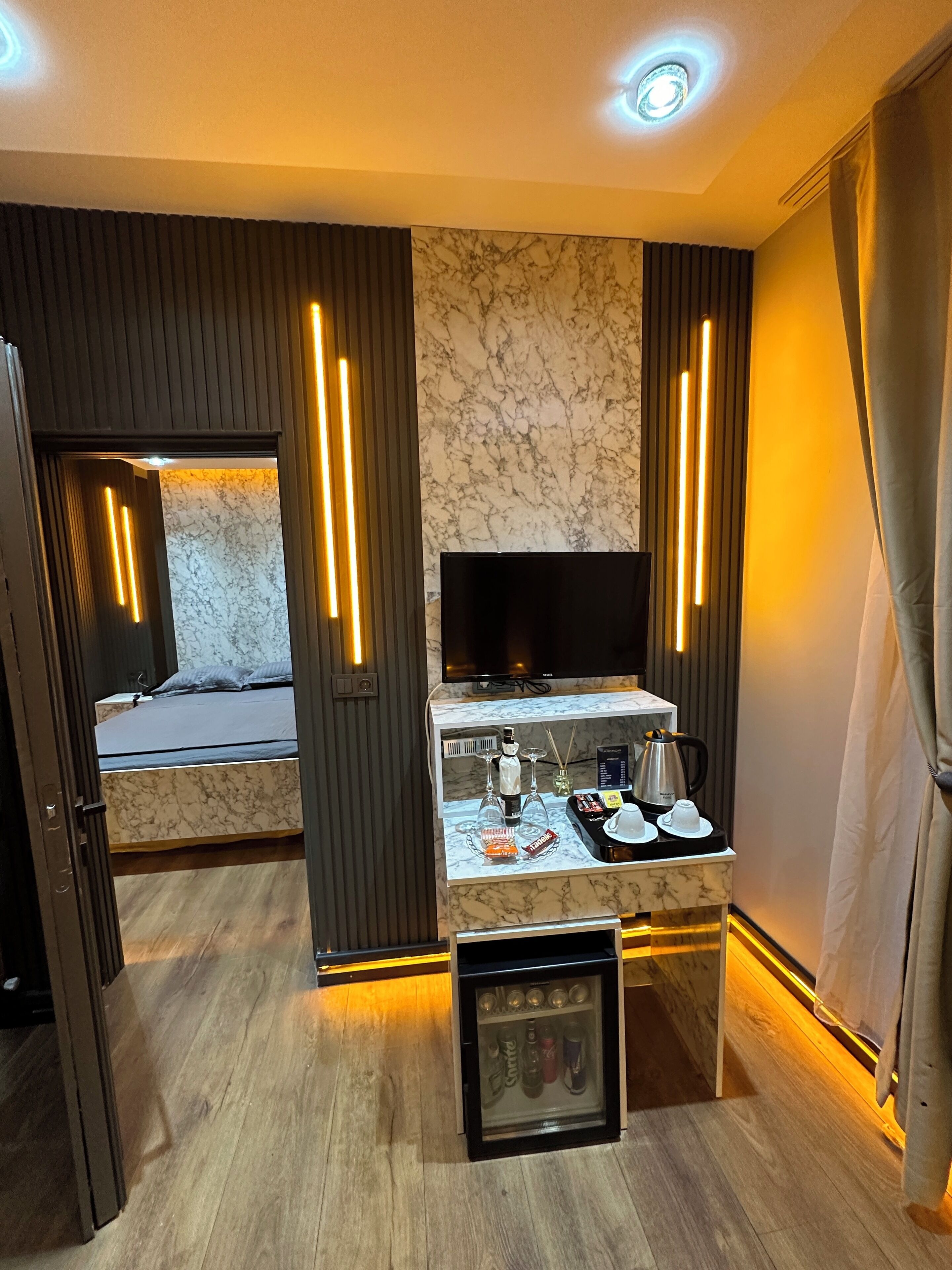 Deluxe Quadruple Room, Balcony, City View | Egyptian cotton sheets, premium bedding, minibar, desk