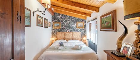 2 chambres, fer et planche Ă repasser, Wi-Fi gratuit, draps fournis