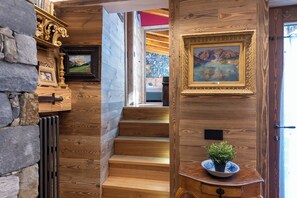 Interior - Beautiful Flat In Courmayeur (Courmayeur)