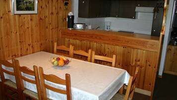 Apartemen | Tempat makan