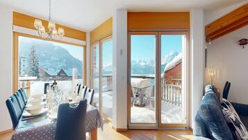 Apartment | Tempat makan