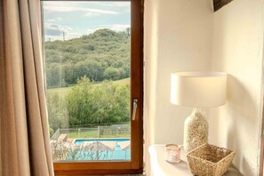 Interior - La Ferme, Gîtes for 8 people (Puycalvel)